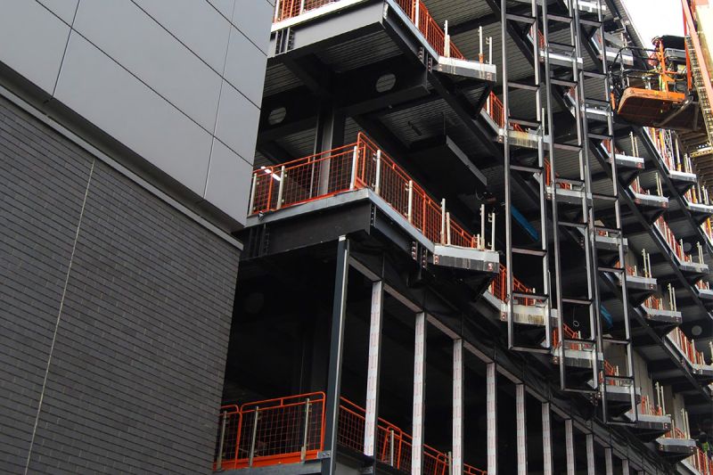 File:Telehouse Administrative Building London-1.jpg