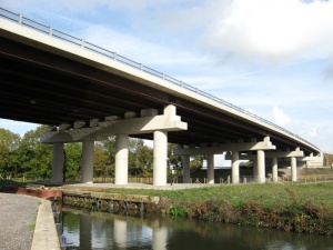 A34 Wolvercote Viaduct.JPG
