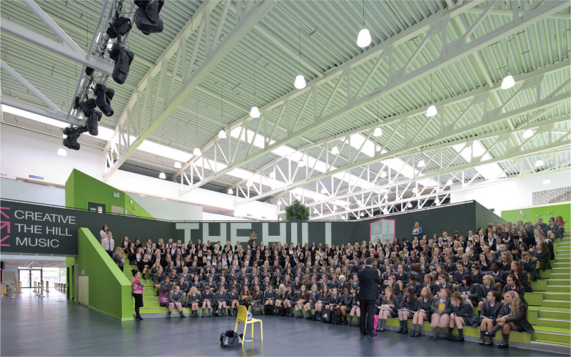 The column-free interior space gives maximum flexibility for configuration of school space and future alternative uses