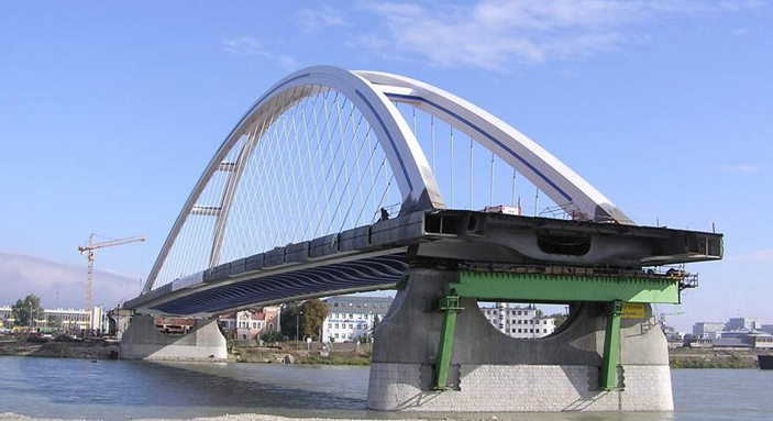 Inclined arches Košická Bridge, Bratislava