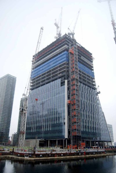One Bank Street will feature glazed façades