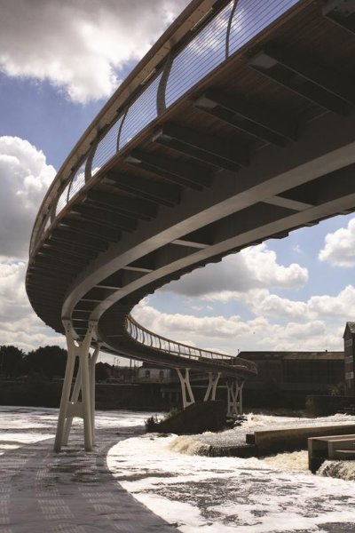 Castleford Footbridge (Box girders)