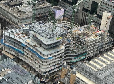 100 Liverpool Street occupies a plot directly opposite the City’s main rail terminus