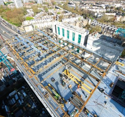 The project benefits from Paddington’s extensive transport network