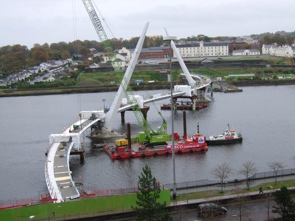 What is the stability concept for the part-erected structure?