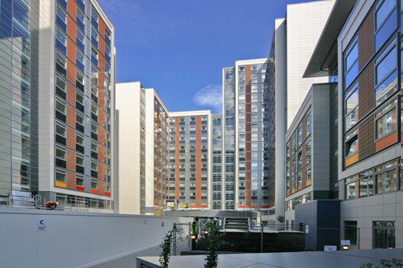 Multi-storey modular residential building, West London (Image courtesy of Caledonian Building Systems)