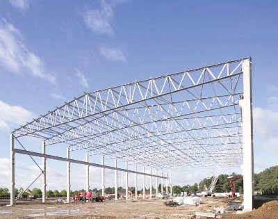 Bolted angles to form lightweight, long-span trusses (Image courtesy of Metsec plc)
