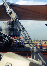 Various forms of tie rods and coupler systems on the O2 Arena