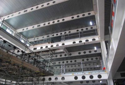 Two atriums are positioned either side of the core
