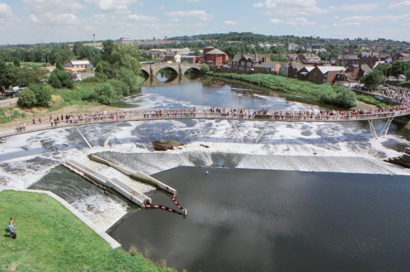 Castleford Footbridge