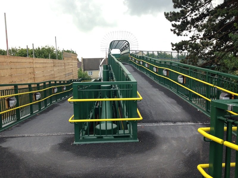Scissor ramp (Image courtesy of Briton Fabricators Ltd.)
