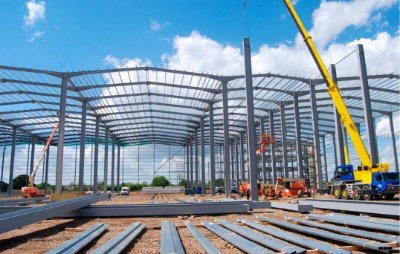 The huge distribution centre takes shape