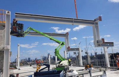 Cranked beams for the building’s roof structure