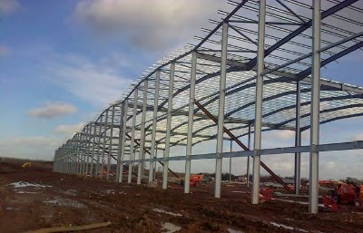 Temporary bracing in place between the portals