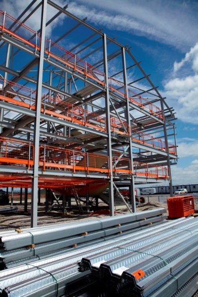 Diagonal steel bracing – Silverstone (Image courtesy of Kingspan Structural Products)