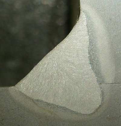 Macro of a single run fillet weld (Image courtesy of Mabey Bridge Ltd.)
